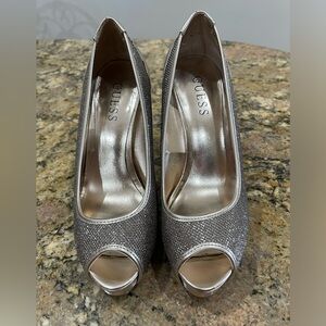 GUESS Women's Silver & Gold Peep-Toe Heels